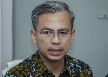 FAHMI FADZIL