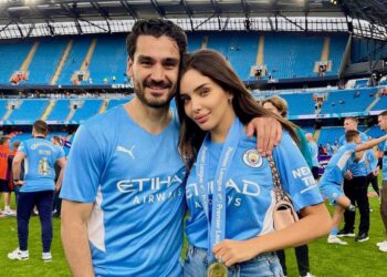 ILKAY Gundogan bersama isterinya, Sara Arfaoui.