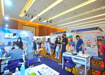 penganjuran SIE MEDIC 2022 berjaya merekodkan jumlah nilai transaksi berpotensi berjumlah RM27 juta. – GAMBAR HIASAN