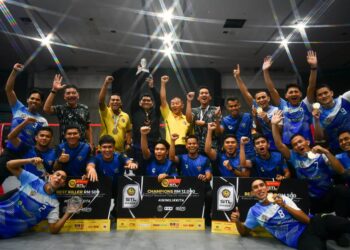 PDRM Defenders dinobatkan selaku juara Divisyen 1 STL 2023 selepas menewaskan Terengganu Turtles pada final di Stadium MABA, Kuala Lumpur, semalam.