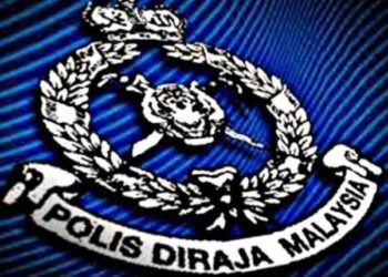 SEORANG wanita kerugian RM3.5 juta ditipu lelaki mendakwa dapat membantu membebaskan anak perempuannya.