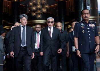 AHMAD Zahid Hamidi hadir Persidangan Biro Penyiasatan Persekutuan Kebangsaan Persatuan Akademi Kebangsaan (FBINAA) Asia Pasifik Ke-23 hari ini.
