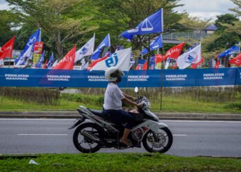 AHLI politik perlu memikirkan kesan terhadap rakyat dan negara dalam setiap tindakan yang diambil.