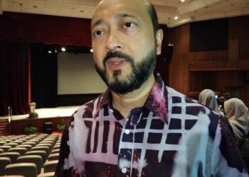 MUKHRIZ MAHATHIR