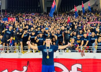 BOS bersedia untuk menggegarkan Stadium Sultan Ibrahim yang menjadi pentas aksi final Piala FA 2023 antara JDT dan KL City.
