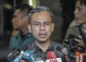 FAHMI FADZIL