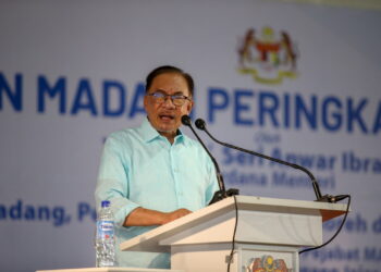 ANWAR IBRAHIM