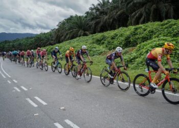 ANTARA aksi dalam perlumbaan Tour de Langkawi 2022 yang dianjurkan oleh Human Voyage.