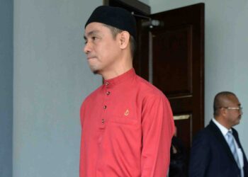 PU Azman tiba di Mahkamah Sesyen Seremban, semalam untuk mendengar perbicaraan kes beliau.