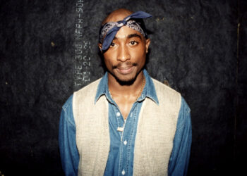 Tupac Shakur ditembak mati sekumpulan individu menaiki kereta jenis Cadillac putih 27 tahun lalu.
