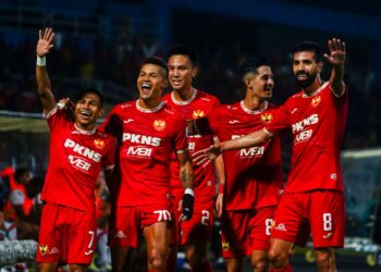 Pemain-pemain Selangor, meraikan jaringan pada perlawanan Liga Super 2023 antara Selangor menentang Sabah, di Stadium Majlis Bandaraya Petaling Jaya, di sini hari ini. Gambar: SHIDDIEQIIN ZON