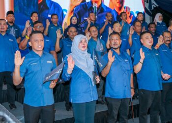 RINA Harun bakal bertanding di DUN Batu Tiga dalam PRN Selangor, Ogos ini. - UTUSAN/SHIDDIEQIIN ZON
