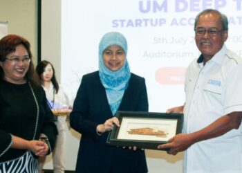 PHILIP Benedict Lasimbang di Majlis Perasmian UM Deep Tech 3.0 Start-Up Accelerator Program.