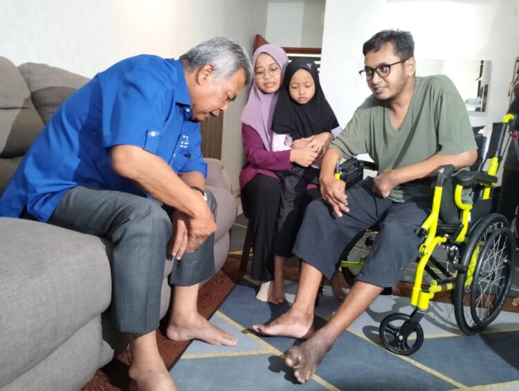 Ahmad Said sedih Azlan derita hidap gout kronik - Utusan Malaysia