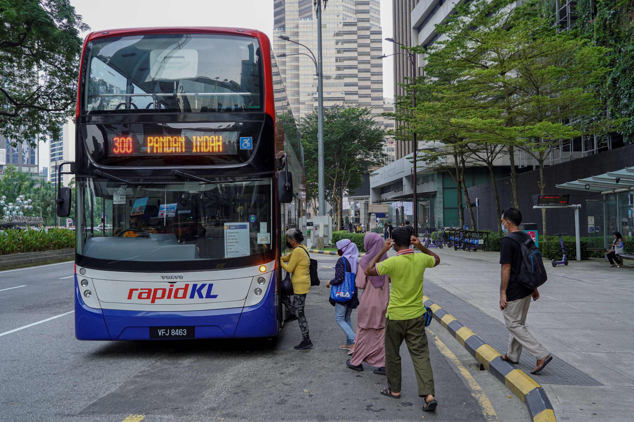 Lorong khas bas lebih praktikal, jimat masa dan kos