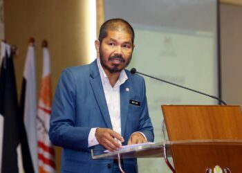 MOHD. UZIR MAHIDIN