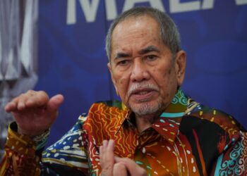 WAN JUNAIDI TUANKU JAAFAR