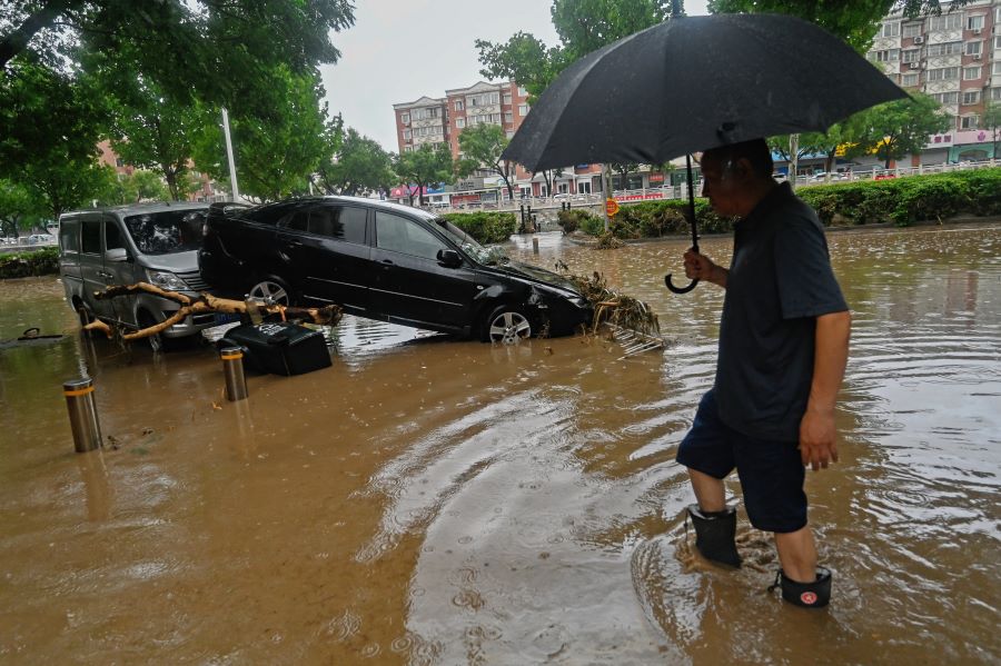 33 maut, 18 hilang hujan paling lebat landa Beijing