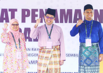 TENGKU Zamrah Tengku Sulaiman (kiri) bakal berdepan tentangan penyandang kerusi DUN Ampangan, Mohamad Rafie Ab Malek (tengah) yang bertanding atas tiket Bebas serta calon PN, Muhammad Ghazali Zainal Abidin.