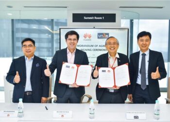 MAJLIS pemeteraian dan pertukaran dokumen kerjasama antara Huawei Malaysia dan  Universiti Tunku Abdul Rahman (UTAR).