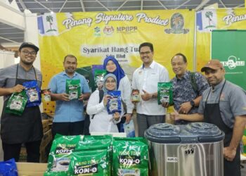 KOPI-O berjenama Hang Tuah antara produk di bawah jenama Sri Pinang yang mendapat sambutan baik dalam Malaysia Fest di Singapura, baru-baru ini.