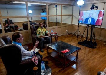 ANWAR Ibrahim mengadakan pertemuan maya bersama Recep Tayyip Erdogan, malam tadi.
