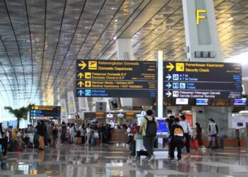 HAMPir setiap hari penahanan dibuat melibatkan dadah di Lapangan Terbang Soekarno-Hatta. - AGENSI