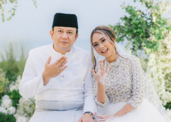 INTAN dan Ahmad Asraf disatukan dalam majlis yang berlangsung di sebuah resort dekat Pantai Desaru.