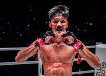 AHMAD Nor Iman Aliff Rakib menumbangkan lawan dari Rusia, Shamil Adukhov dalam aksi One Fight Night 28 di Bangkok, Thailand, hari ini. IHSAN ONE CHAMPIONSHIP