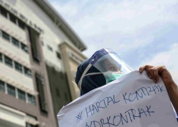 KEMENTERIAN KESIHATAN wajar menyelesiakan isu doktor perubatan yang menjadi isu sejak skeian lama.-GAMBAR HIASAN
