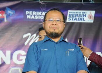 BUKAN sesuatu yang mustahil jika Mohd. Mazri Yahya benar-benar membuat kejutan dengan mengalahkan calon Amanah di PRK  Simpang Jeram, 9 September ini. – UTUSAN/RAJA JAAFAR ALI