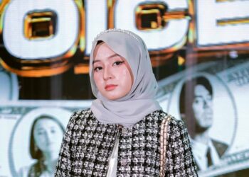 KUALA LUMPUR 16 OGOS 2023 - Pelakon Malaysia Mia Sarah Nasuha menghadiri pelancaran siri filem One Million Dollar Voice di Pavillion, Kuala Lumpur. UTUSAN/AMIN AZMAN
