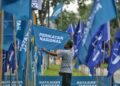 PENUBUHAN ‘payung besar’ untuk menyatukan parti-parti politik Melayu dilihat tidak relevan dan hanya akan membebankan Perikatan Nasional (PN) khususnya Pas dan Parti Pribumi Bersatu Malaysia (Bersatu).-GAMBAR HIASAN