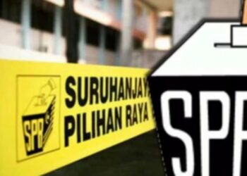 PENGUNDI diingatkan agar menjaga kerahsiaan undi masing-masing dengan tidak merakam gambar kertas undi pos dan menularkannya dalam laman media sosial.