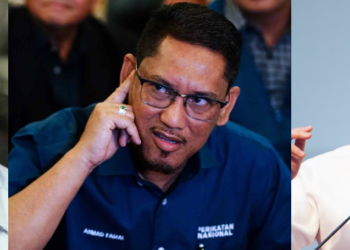 WAN AHMAD WAN OMAR , AHMAD FAIZAL AZUMU dan DR AKMAL SALLEH