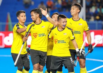 Barisan pemain hoki negara meneruskan rentak kemenangan dalam Trofi Juara-Juara Asia 2023 apabila menewaskan China 5-1 dalam aksi yang berlangsung di Stadium Mayor Radhakrishnan, Tamil Nadu, India hari ini. (FOTO: AHF / Hockey India)