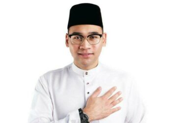 AIZAT FIKRI NASIR FIKRI