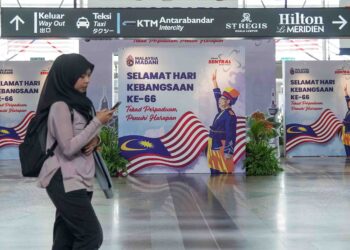 KERAJAAN negeri Kelantan dan Kedah akan  mengikut tema Hari Kebangsaan. - UTUSAN/AMIR KHALID