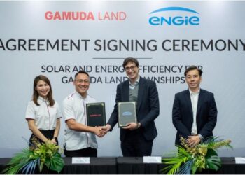 MAJLIS pertukaran dokumen kerjasama antara Gamuda Land dan ENGIE Services Malaysia.