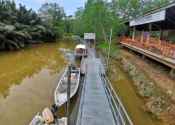 KEADAAN di Jeti Pengkalan Sungai Timun, Rembau.-UTUSAN/MOHD. SHAHJEHAN MAAMIN