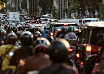 KEADAAN kesesakan lalu lintas di Jakarta.-AGENSI
