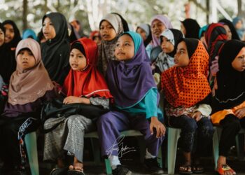 KANAK-KANAK tanpa dokumen dinafikan pelbagai hak asasi manusia termasuk akses kepada sistem pendidikan negara dan sistem penjagaan kesihatan. – IHSAN FIRDAUS JUSDEAN