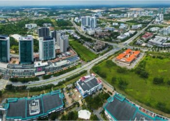 CYBERJAYA yang menempatkan banyak syarikat teknologi tempatan dan asing antara model bandar pintar di Malaysia. – GAMBAR HIASAN