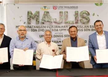 MAJLIS memeterai perjanjian penjualan saham bagi mengambil alih kepentingan dalam Satira Sdn. Bhd oleh UPM Holdings.