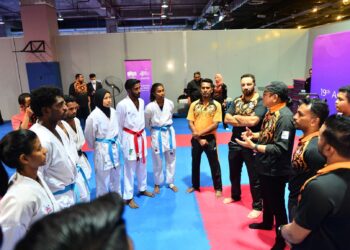 PASUKAN karate hadir ke Sukan Asia Hangzhou dengan misi menjadi penyumbang pingat emas.