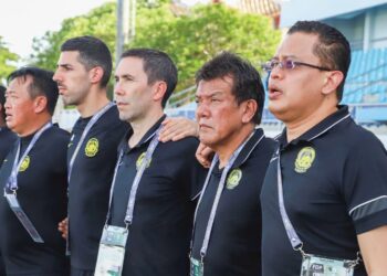 E. ELAVARASAN (dua, kanan) membawa Malaysia layak ke Piala Asia B-23 di Qatar tahun dengan selepas muncul empat naib juara terbaik.