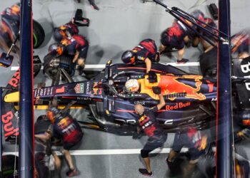 MAX Verstappen menamatkan GP Singapura tahun lalu di tangga ketujuh dan tidak pernah menaiki podium juara di Marina Bay.