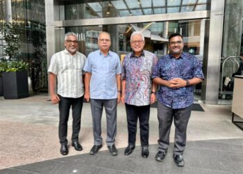GAMBAR dimuat naik Hamzah Zainudin yang mendapat perhatian pelbagai pihak. - FB HAMZAH ZAINUDIN