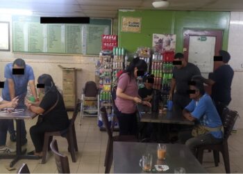 POLIS menyerbu 56 premis yang dijadikan pusat operasi judi dalam talian sejak Jumaat lalu.