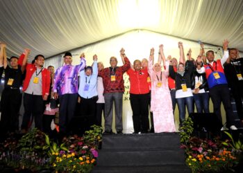 WALAUPUN menang Pulai dan Simpang Jeram tetapi Pakatan Harapan dan Barisan Nasional tidak boleh ambil mudah dengan peningkatan sokongan terhadap Perikatan Nasional.